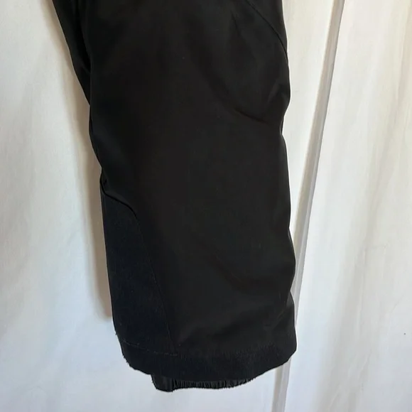 Spyder kids snow pants size Medium (8-10) black